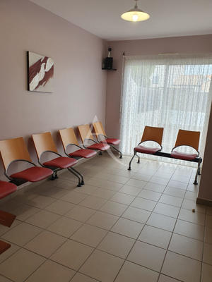 Bureau - 91 m² - 4 pièces