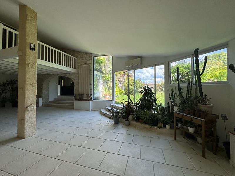 Maison - 160 m² - 5 pièces