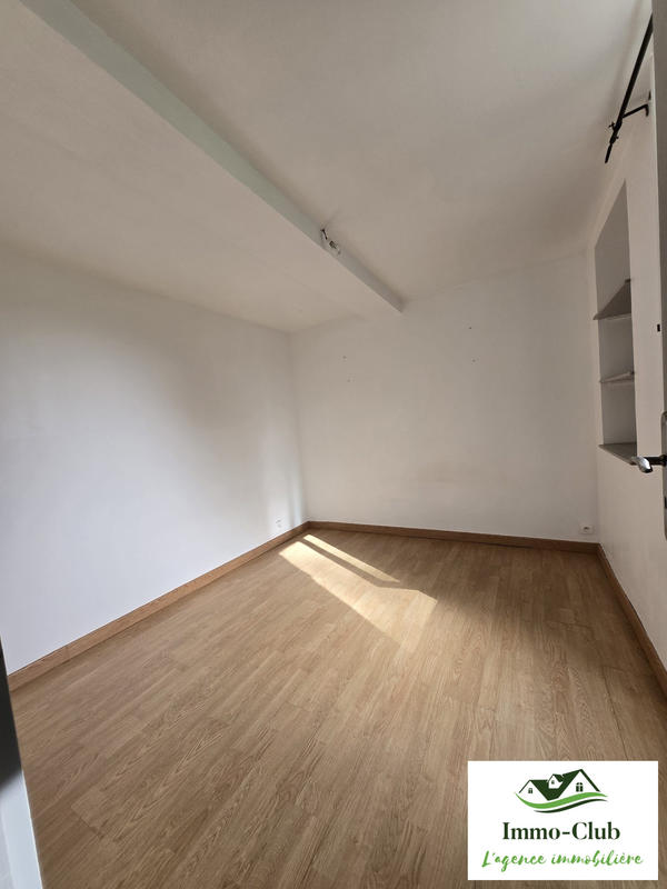 Maison traditionnelle - 82 m² - 4 pièces