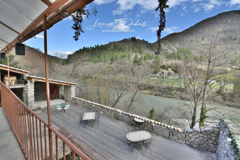 Maison - 122 m² - 5 pièces