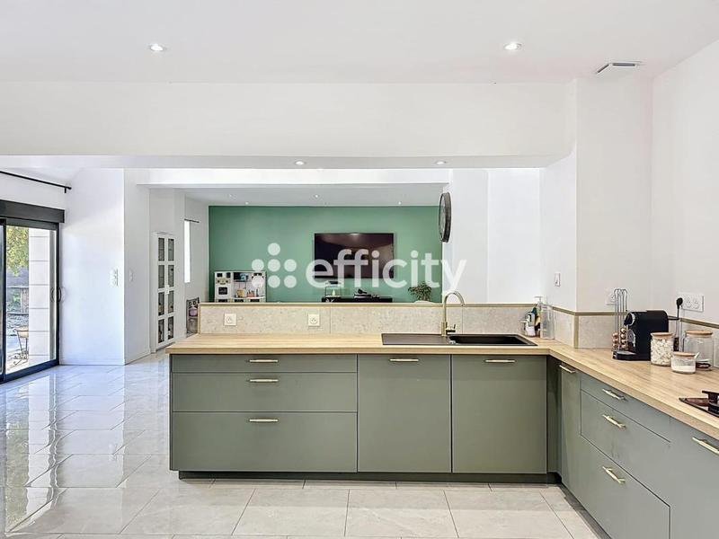 Maison - 150 m² - 6 pièces