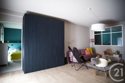 Appartement - 90 m² - 4 pièces