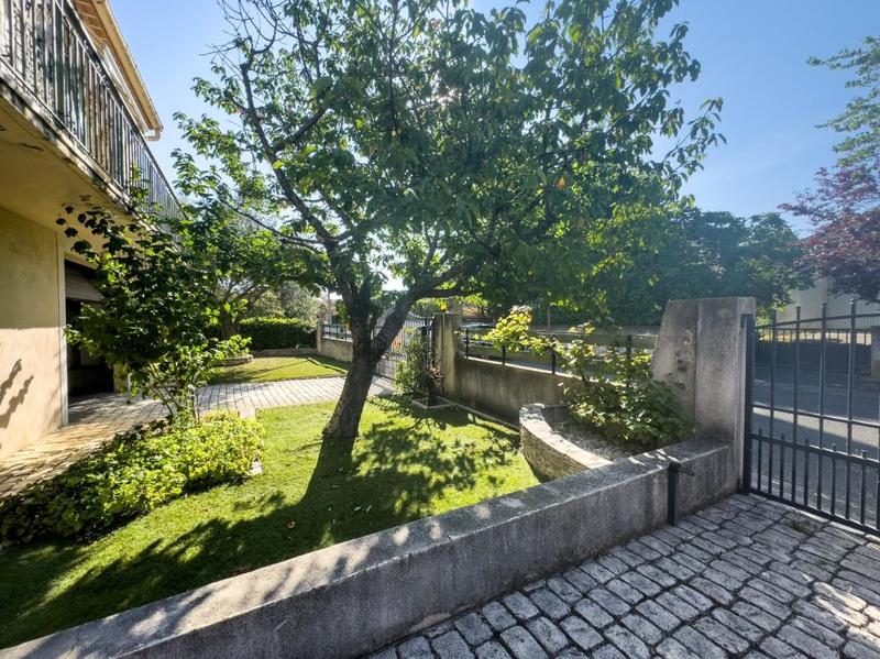 Maison de village - 157 m² - 6 pièces