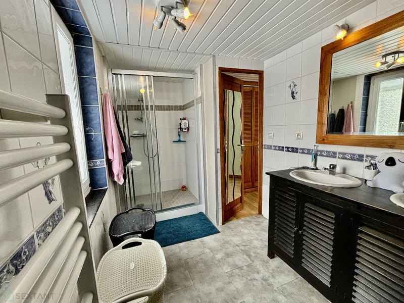 Maison - 120 m² - 5 pièces