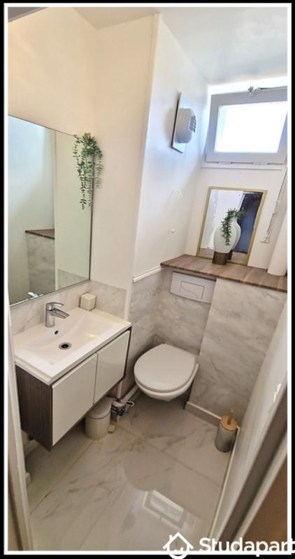 Chambre - 9 m² - 1 pièce