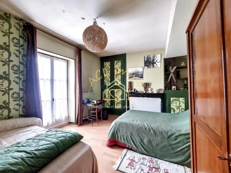 Maison - 152 m² - 7 pièces