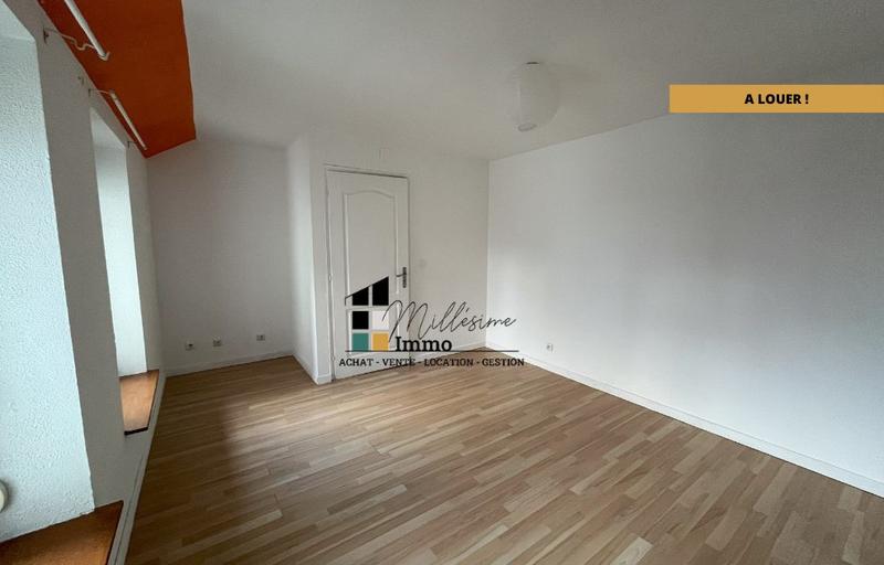 Appartement - 81 m² - 3 pièces