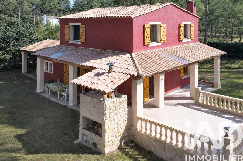 Maison - 118 m² - 4 pièces