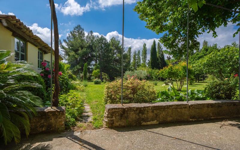 Propriété - 183 m² - 7 pièces