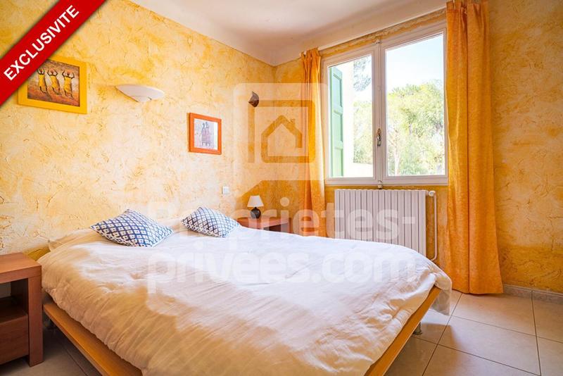 Villa - 155 m² - 8 pièces