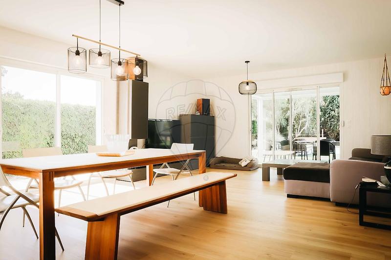 Villa - 162 m² - 5 pièces