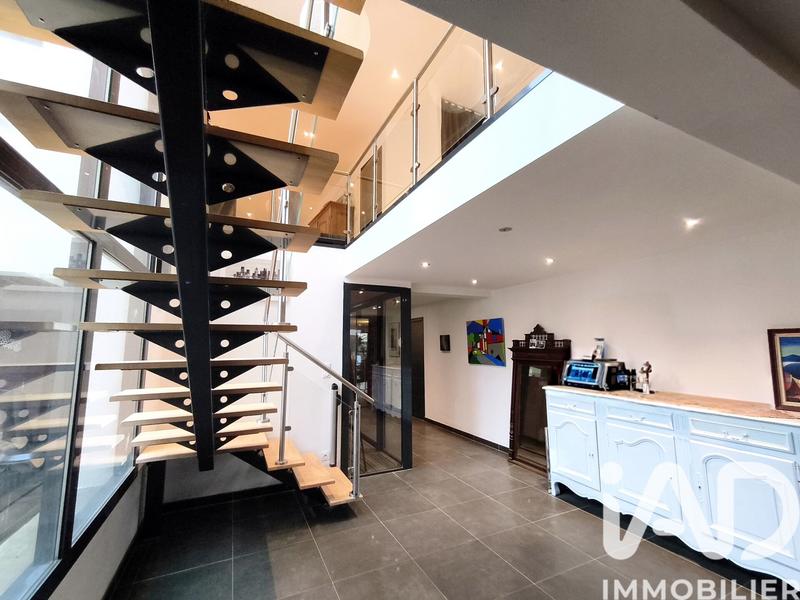 Maison de maîtres - 346 m² - 12 pièces