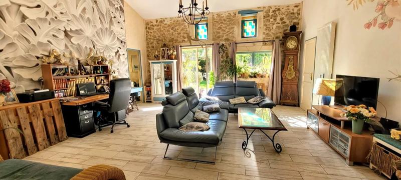 Maison - 195 m² - 6 pièces