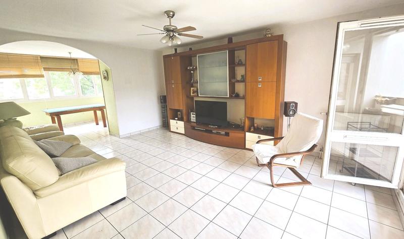 Appartement - 106 m² - 4 pièces