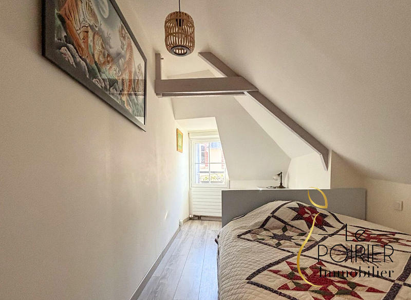 Maison - 197 m² - 7 pièces