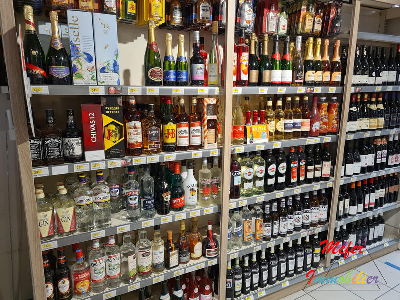 Fonds de commerce - 200 m²