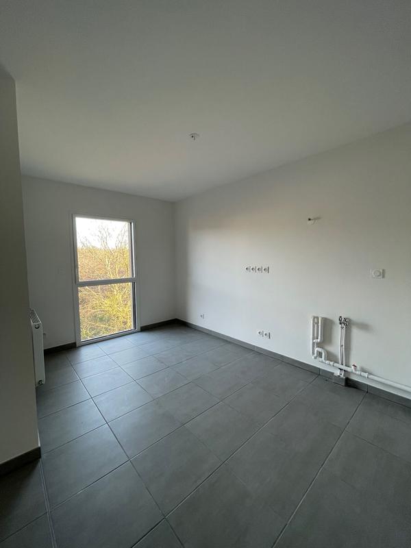 Appartement - 82 m² - 4 pièces