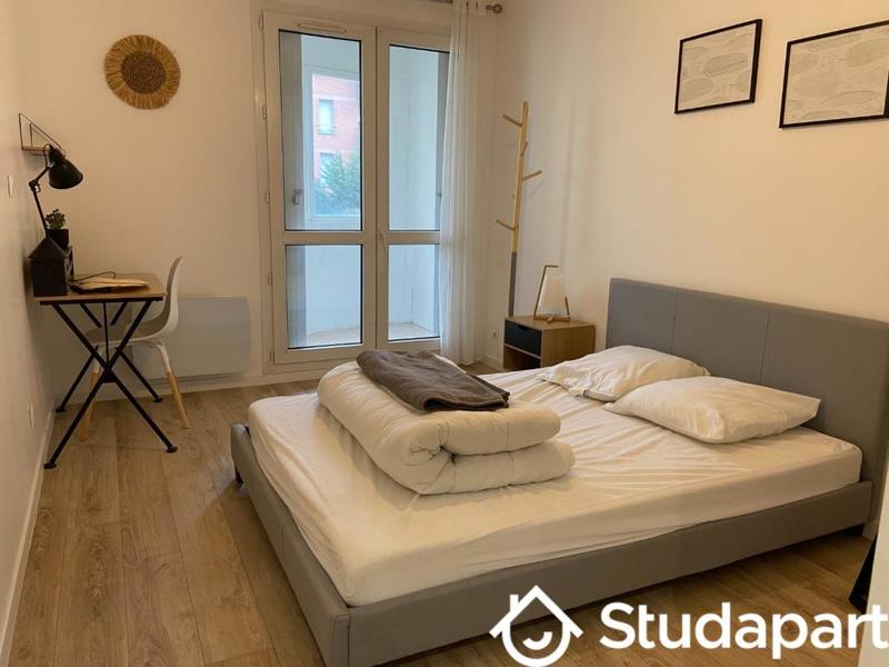 Chambre - 9 m² - 1 pièce