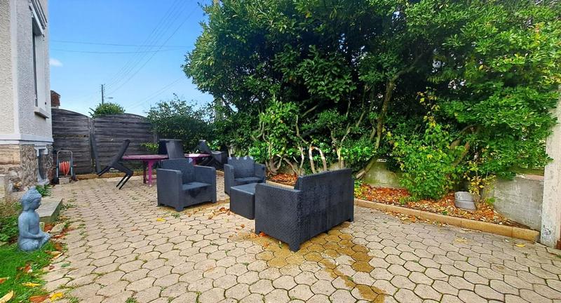 Maison - 75 m² - 5 pièces