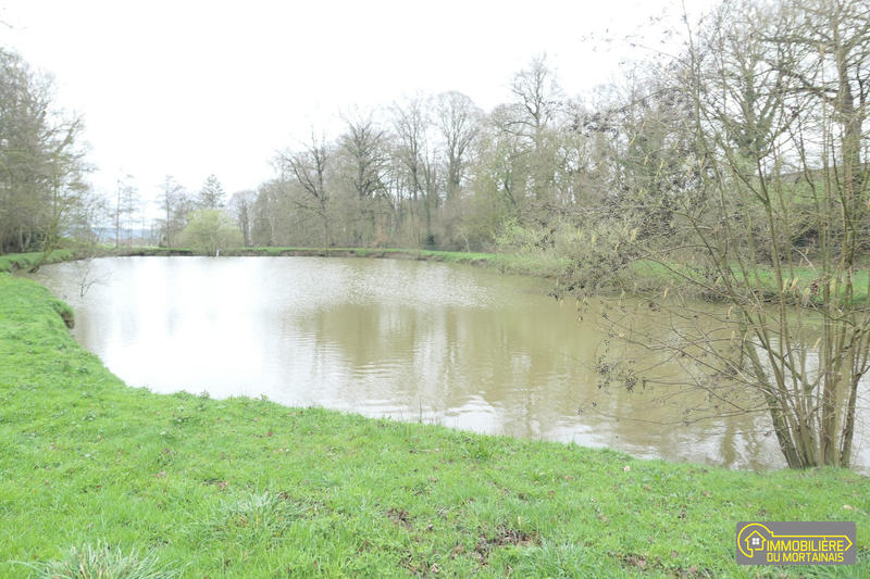 Maison - 134 m² - 2 pièces