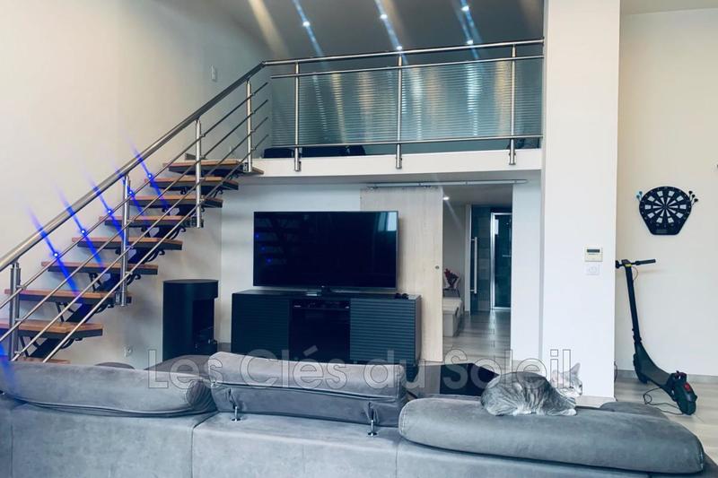 Appartement - 90 m² - 4 pièces