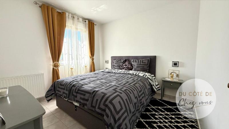 Maison - 99 m² - 6 pièces