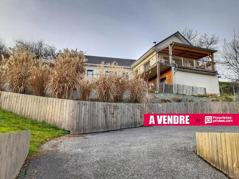 Maison - 160 m² - 6 pièces