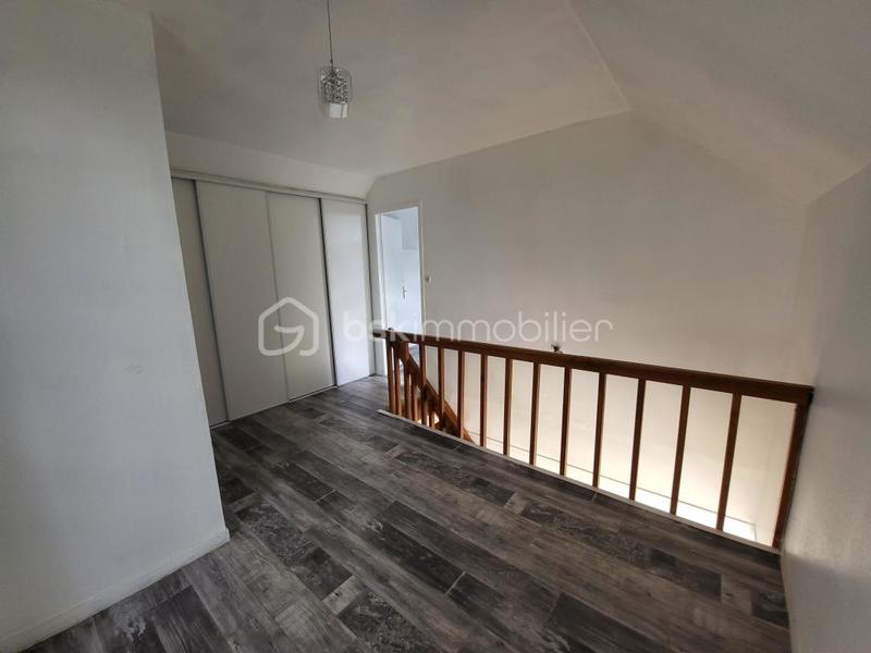 Maison traditionnelle - 143 m² - 6 pièces