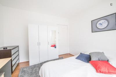 Chambre - 13 m² - 3 pièces