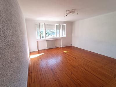 Appartement - 96 m² - 4 pièces