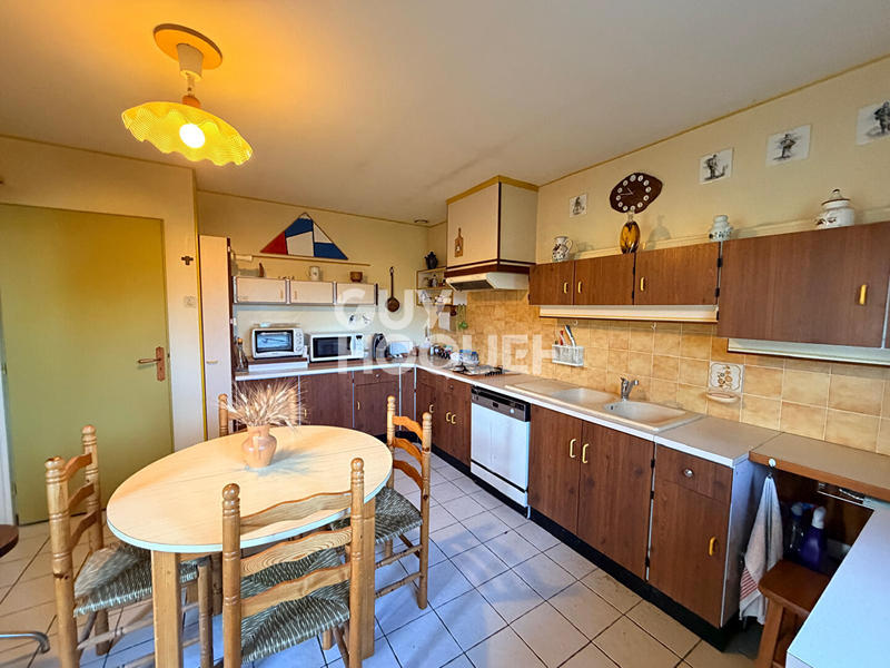 Maison - 98 m² - 4 pièces