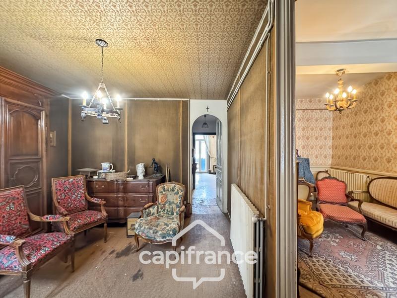 Maison - 332 m² - 15 pièces