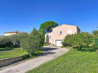 Maison - 135 m² - 5 pièces