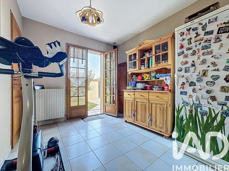Maison - 220 m² - 8 pièces
