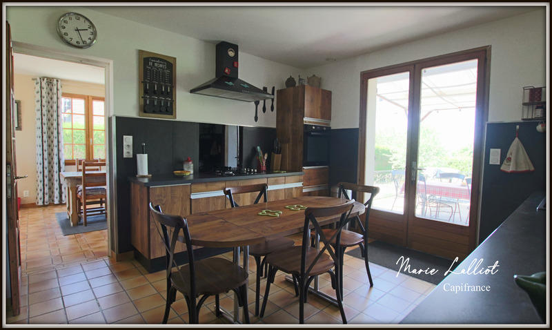Maison - 194 m² - 7 pièces