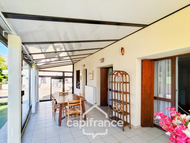 Maison - 212 m² - 7 pièces