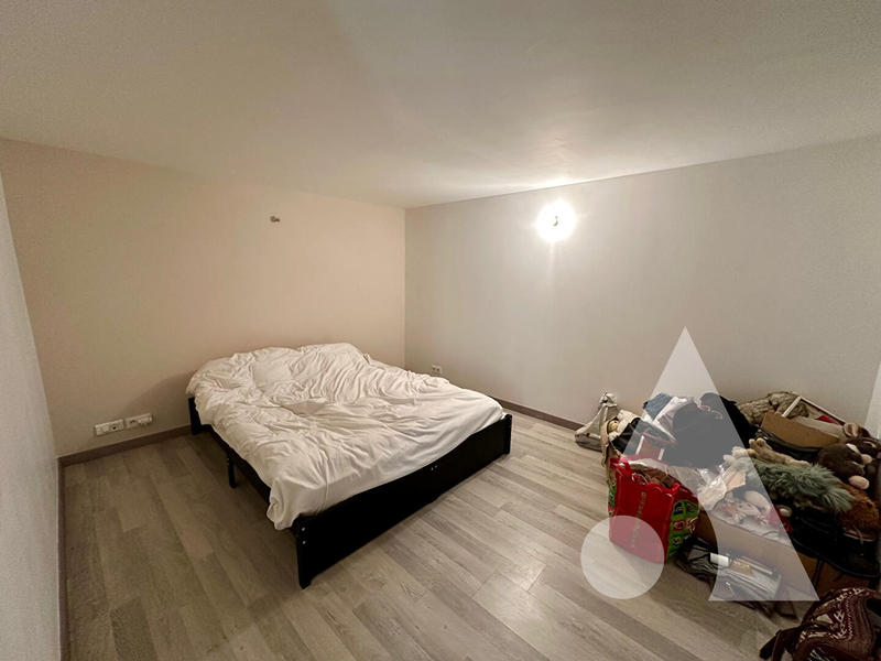 Villa - 362 m² - 8 pièces