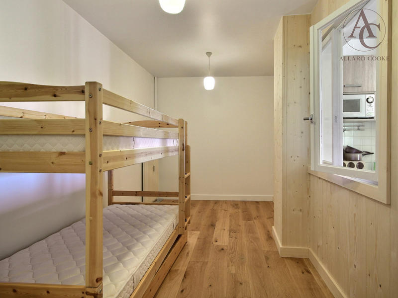 Appartement - 60 m² - 2 pièces