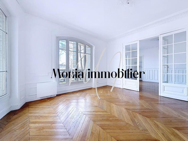 Appartement - 110 m² - 5 pièces