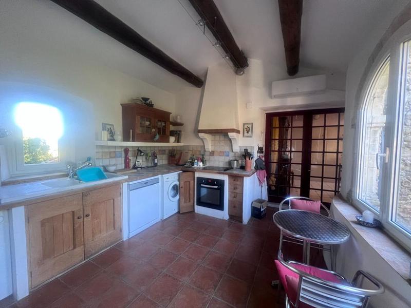 Maison provençale - 183 m² - 8 pièces