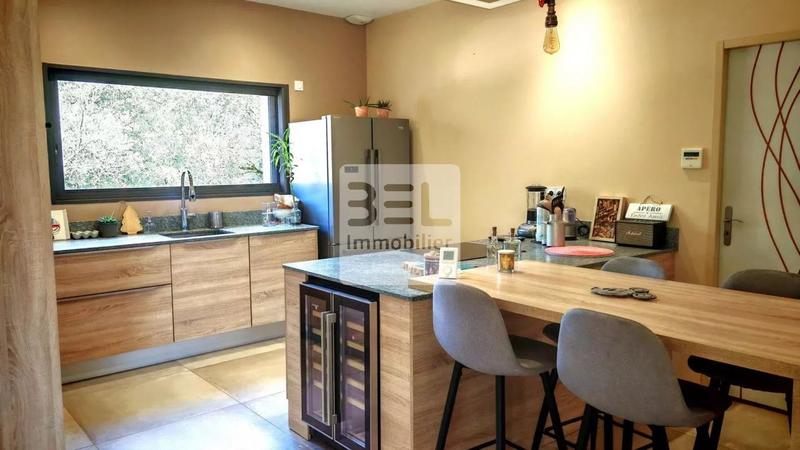 Villa - 148 m² - 5 pièces