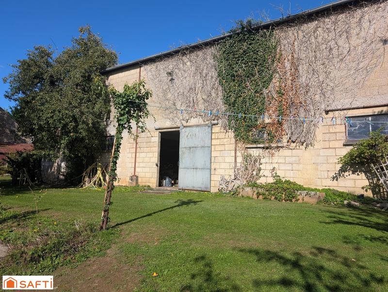 Maison - 97 m² - 5 pièces