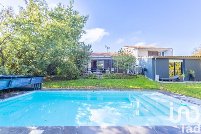 Maison - 144 m² - 6 pièces