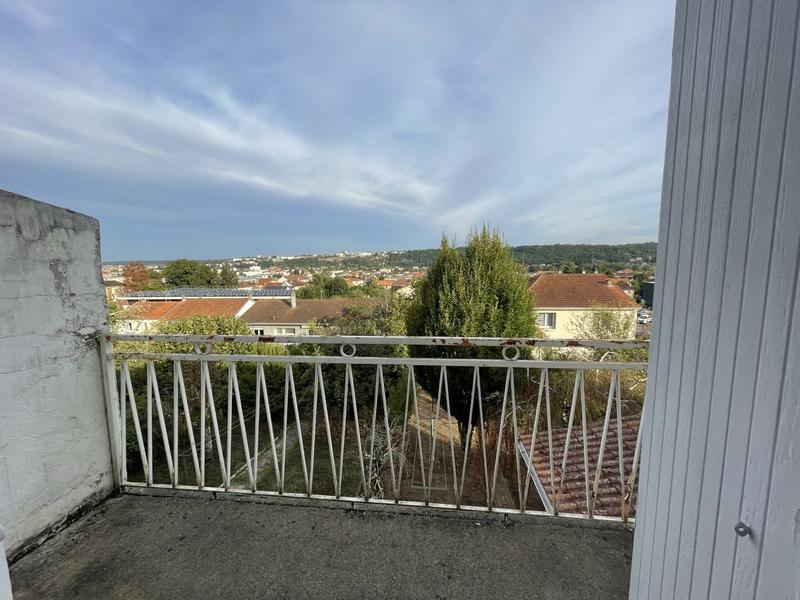 Maison - 81 m² - 4 pièces