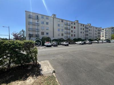 Appartement - 71 m² - 4 pièces