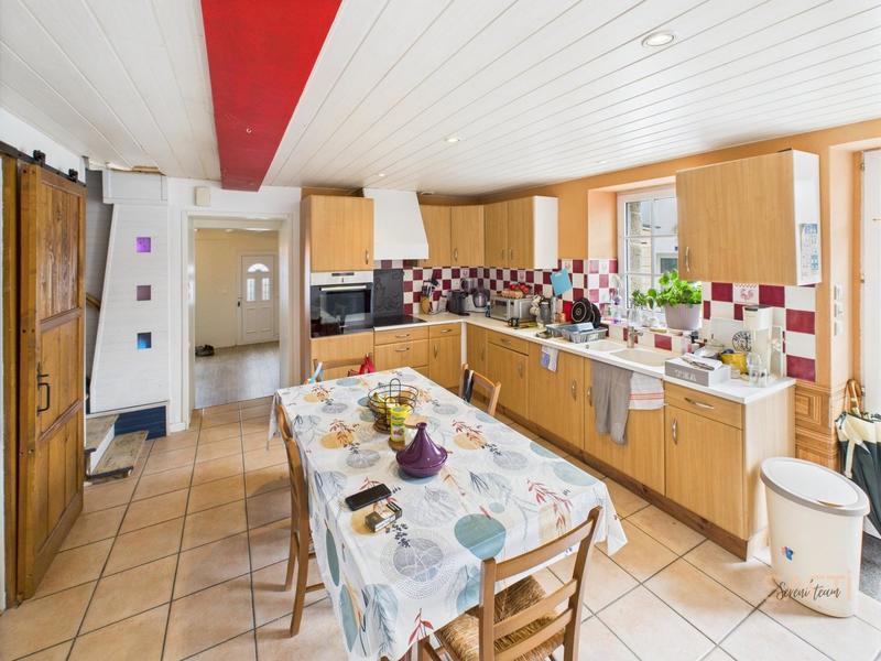 Maison - 100 m² - 5 pièces