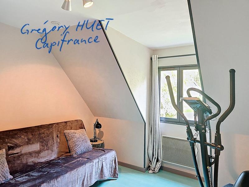 Maison - 151 m² - 8 pièces