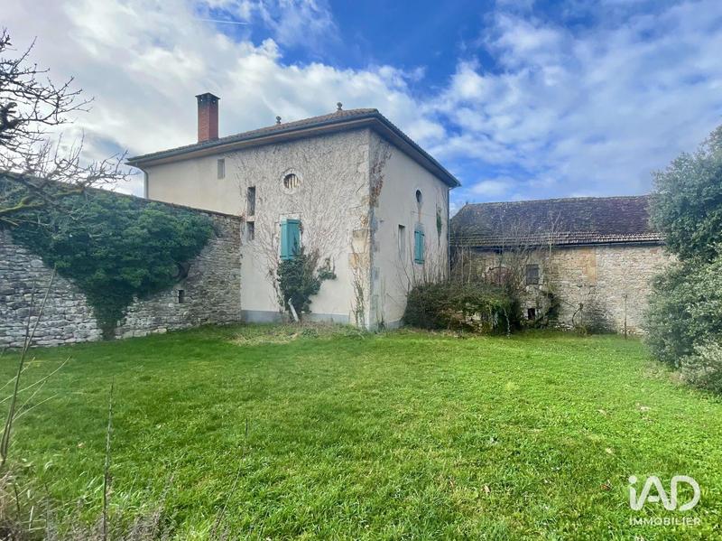 Maison - 110 m² - 6 pièces