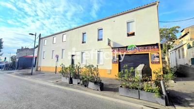 Immeuble - 358 m² - 20 pièces