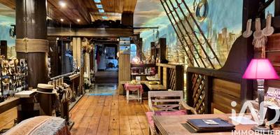 Maison de ville - 208 m² - 6 pièces